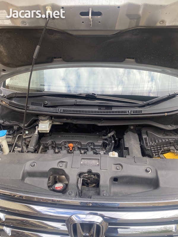 Honda Stepwgn 2,0L 2014-13