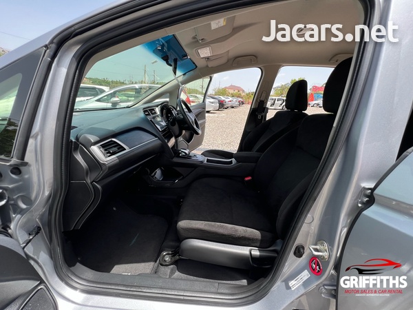 Honda Fit Shuttle 1,5L 2017-12