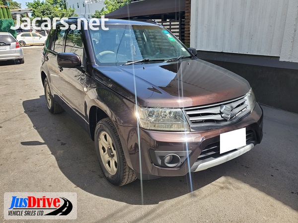 Suzuki Grand Vitara 2,0L 2013-1