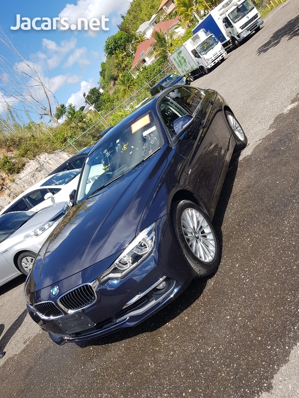 BMW 3-Series 2,0L 2016-2