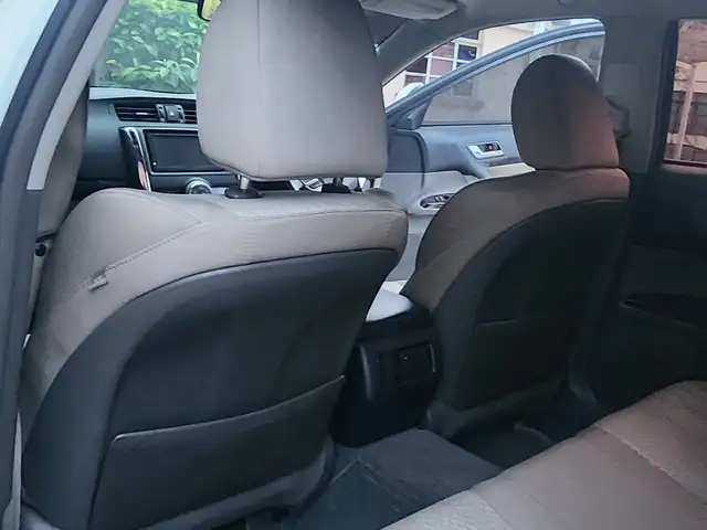 Toyota Mark X 2,5L 2012, Kingston - 5