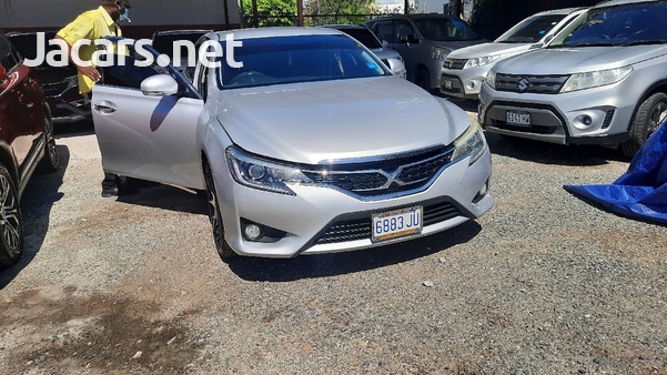 Toyota Mark X 2,5L 2013-7