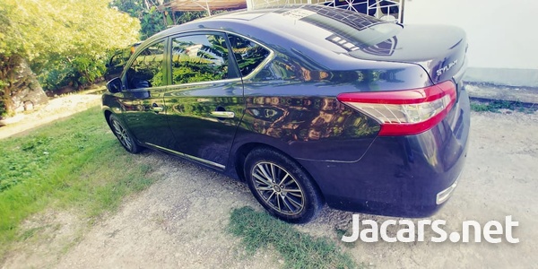 Nissan Sylphy 1,7L 2014-4