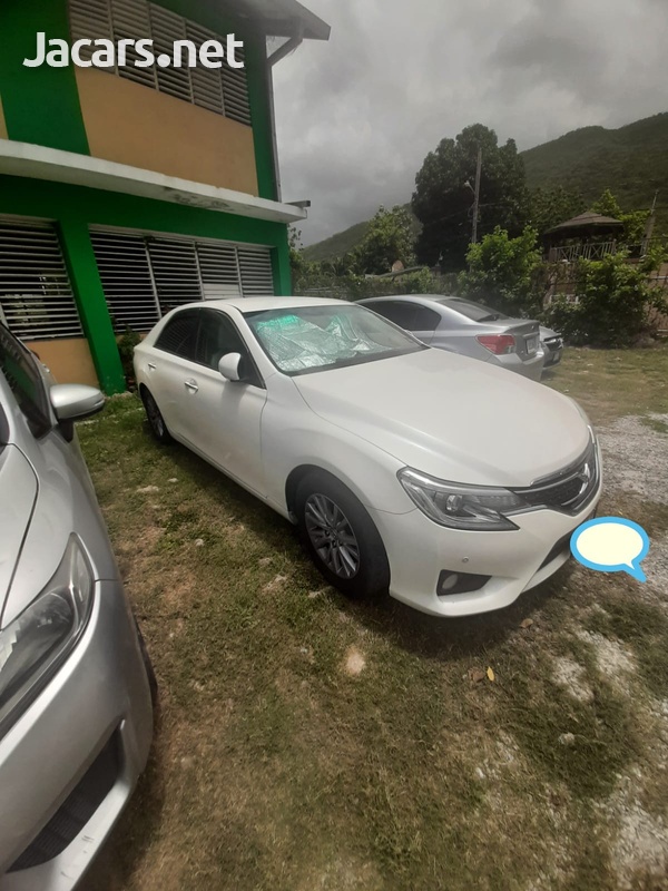 Toyota Mark X 2,5L 2014-4