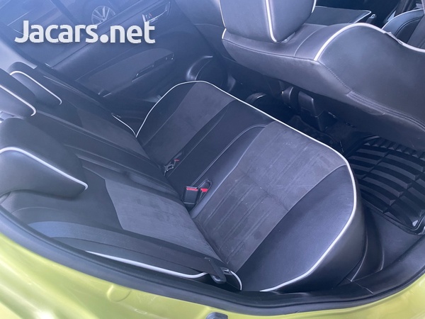 Suzuki Swift 1,2L 2015-6