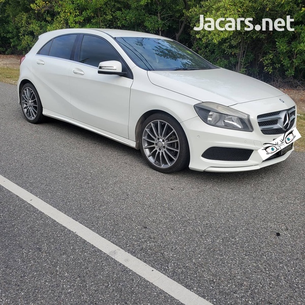 Mercedes-Benz A-Class 1,6L 2014-1