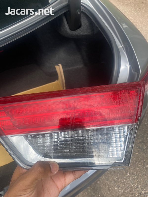 2015 Mark x tail light right side-3