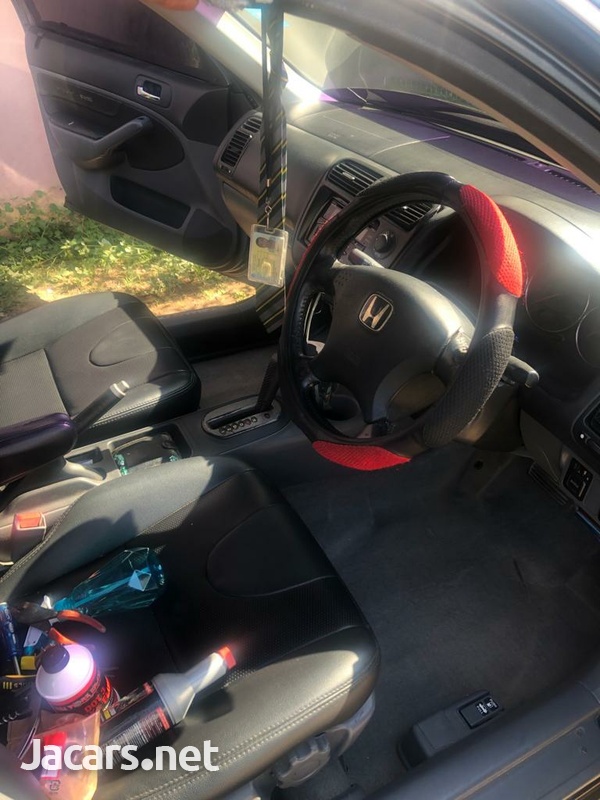 Honda Civic 1,7L 2003-5