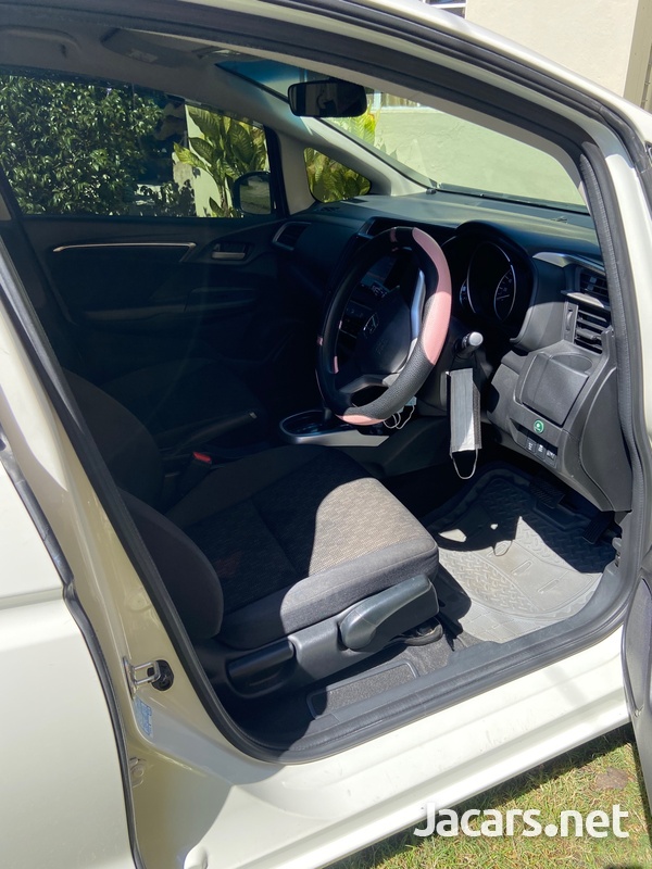 Honda Fit 1,3L 2016-7