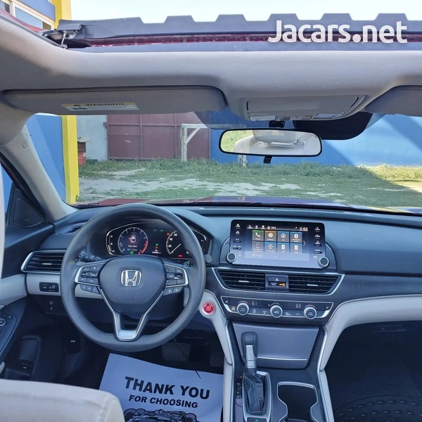Honda Accord 1,8L 2018-7