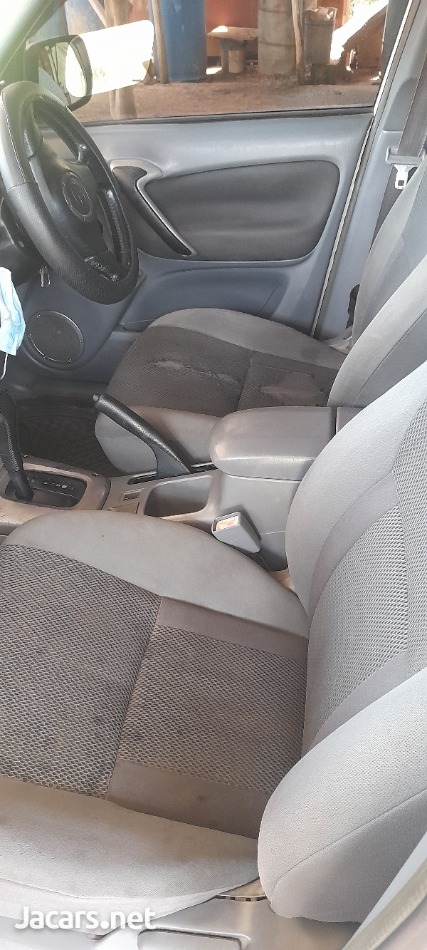 Toyota RAV4 2,4L 2000-7
