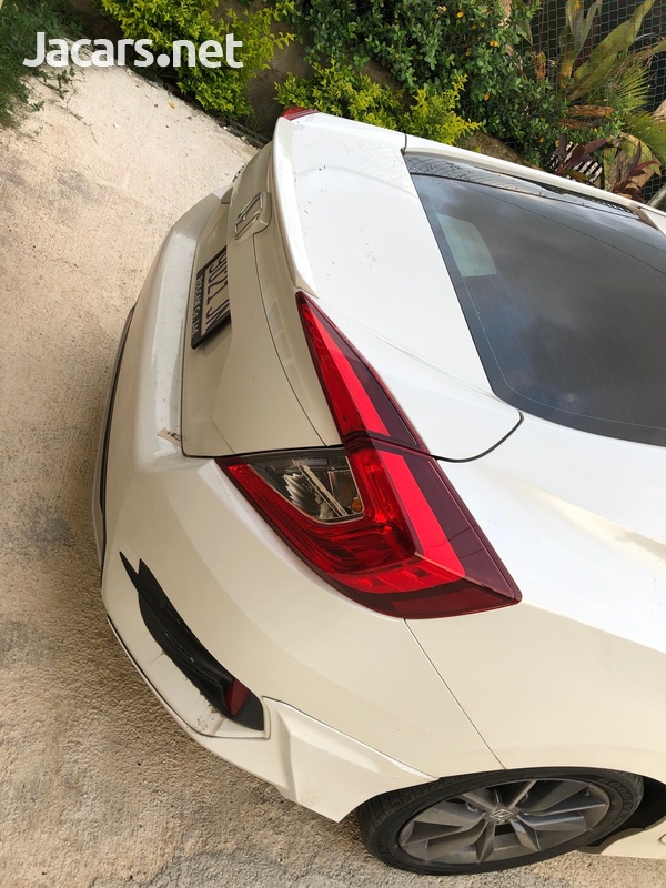 Honda Civic 1,5L 2019-4