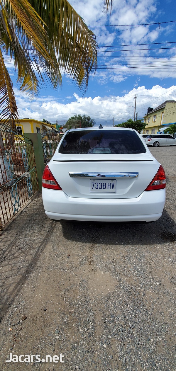 Nissan Tiida 1,5L 2012-2
