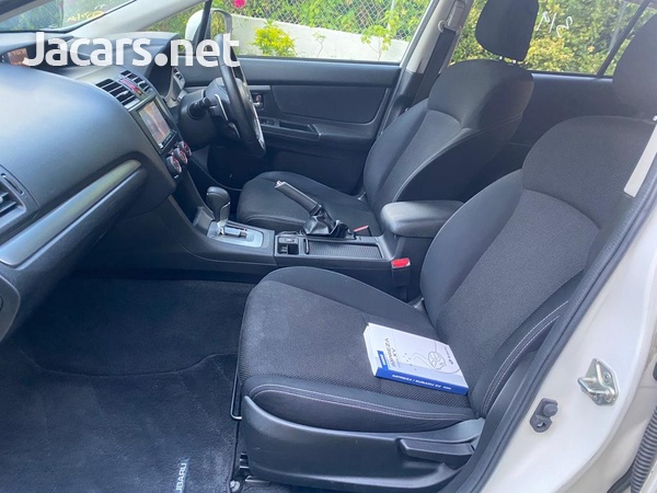 Subaru XV 2,0L 2013-4