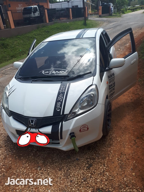 Honda Fit 1,5L 2012-3