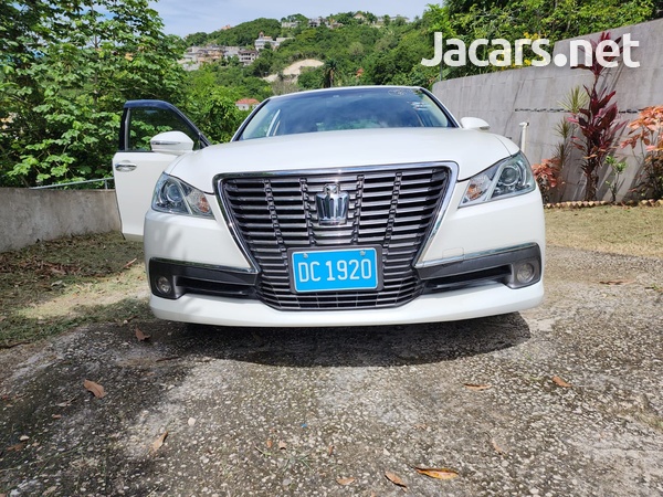 Toyota Crown 2,5L 2013