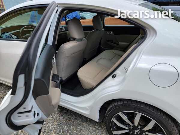Honda Civic 1,5L 2015-7