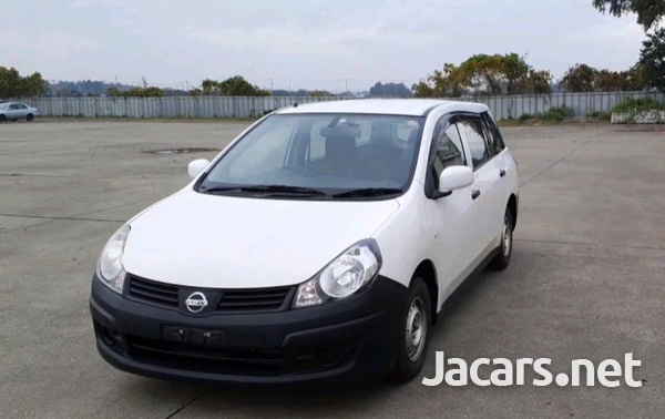 Nissan AD Wagon 1,5L 2017-1