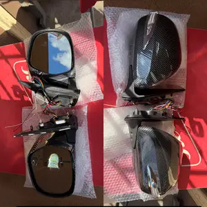 Toyota Hiace mirror, Saint James