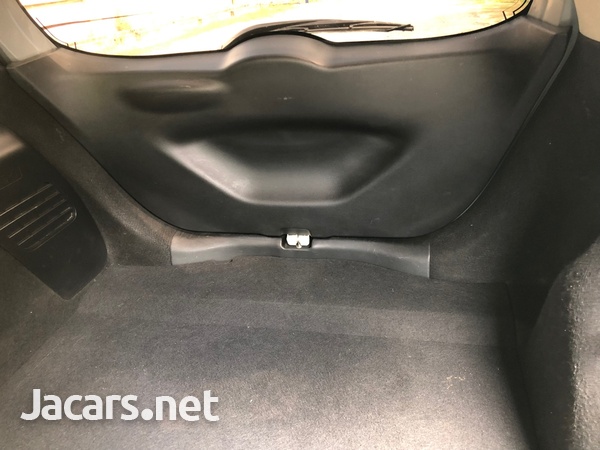 Honda Fit 1,5L 2014-10