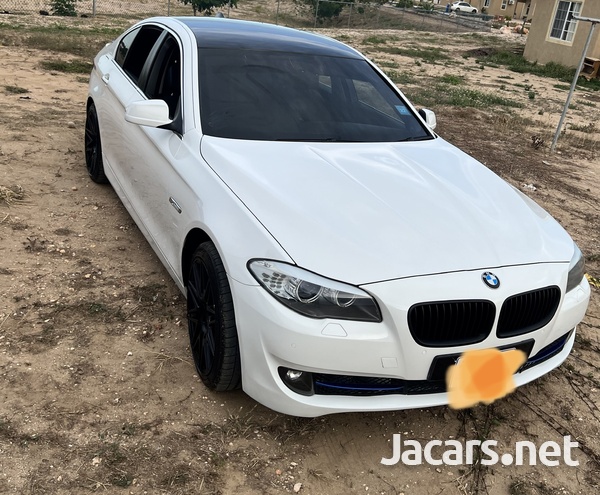 BMW 5-Series 2,0L 2012-3