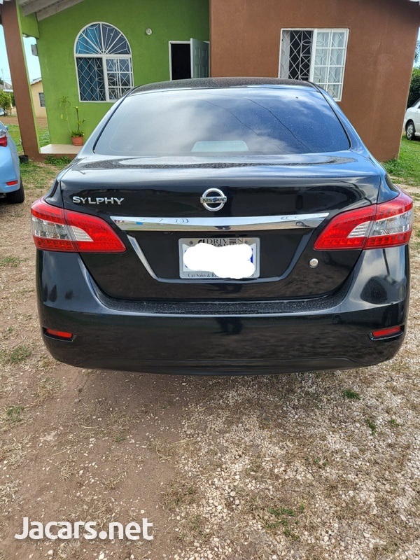Nissan Sylphy 1,8L 2015-1