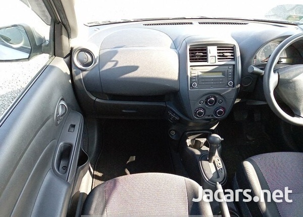 Nissan Latio 1,2L 2016-3