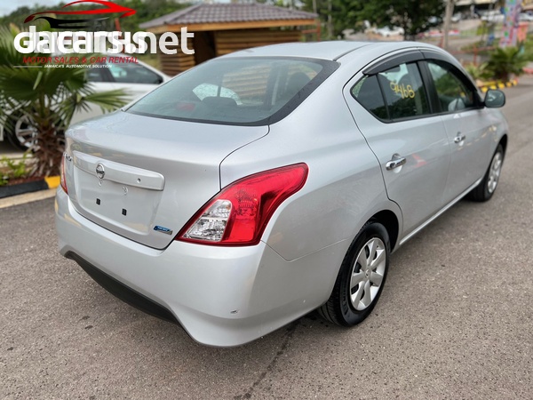 Nissan Latio 1,2L 2017-5