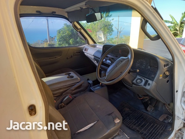 Toyota Hiace 1997-10