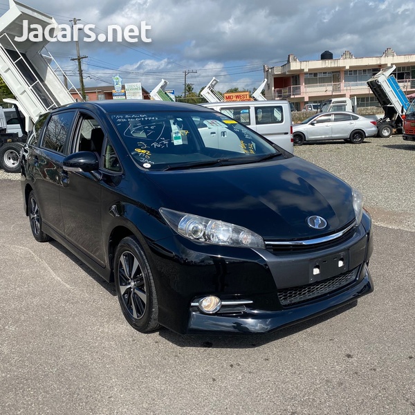 Toyota Wish 1,8L 2013-1