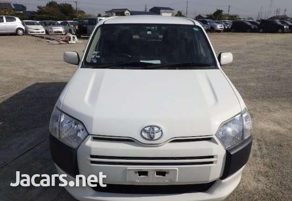 Toyota Probox 1,5L 2016-5