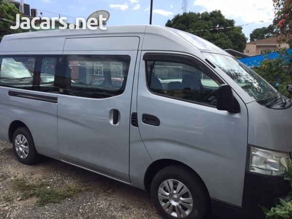 2017 Nissan Caravan NV350-2