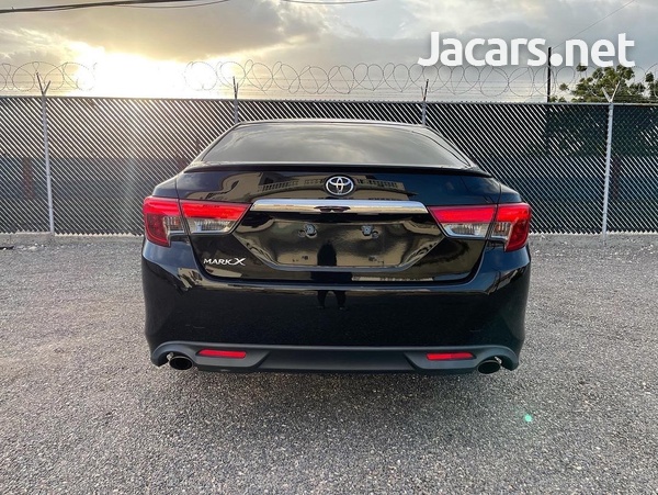 Toyota Mark X 2,5L 2013-3