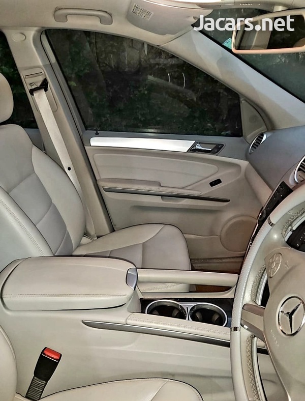 Mercedes-Benz M-Class 3,0L 2010-7