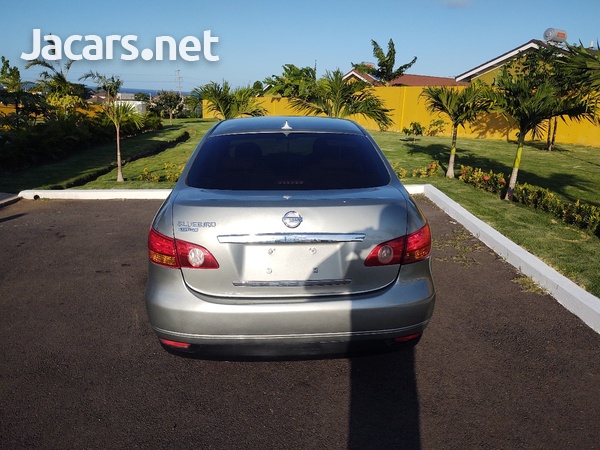 Nissan Bluebird 2,0L 2007-3