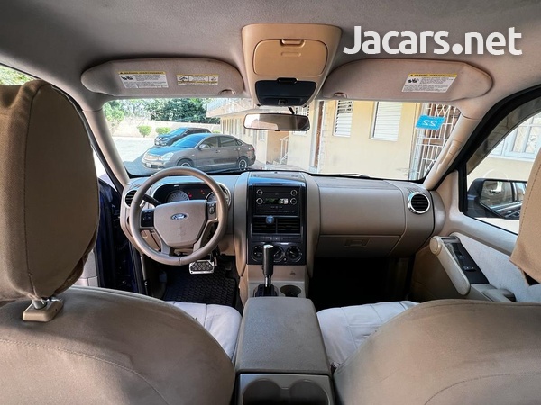 Ford Explorer 3,0L 2008-8