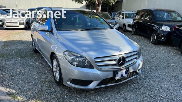 Mercedes-Benz B-Class 1,6L 2012-2