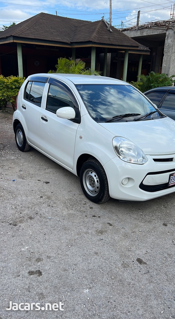 Toyota Passo 1,0L 2016-1