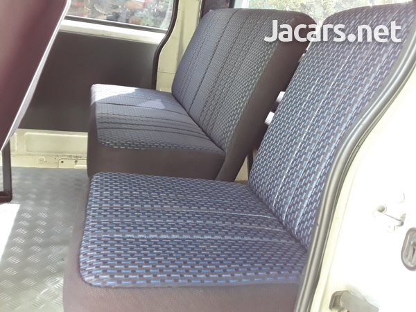 HEADLEYS BUS SEATS FOR TOYOTA HIACE AND NISSAN CARRAVAN.876 36213-1