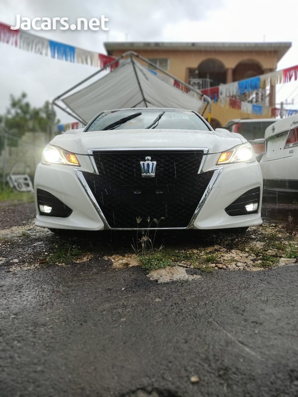 Toyota Crown 2,5L 2016-2