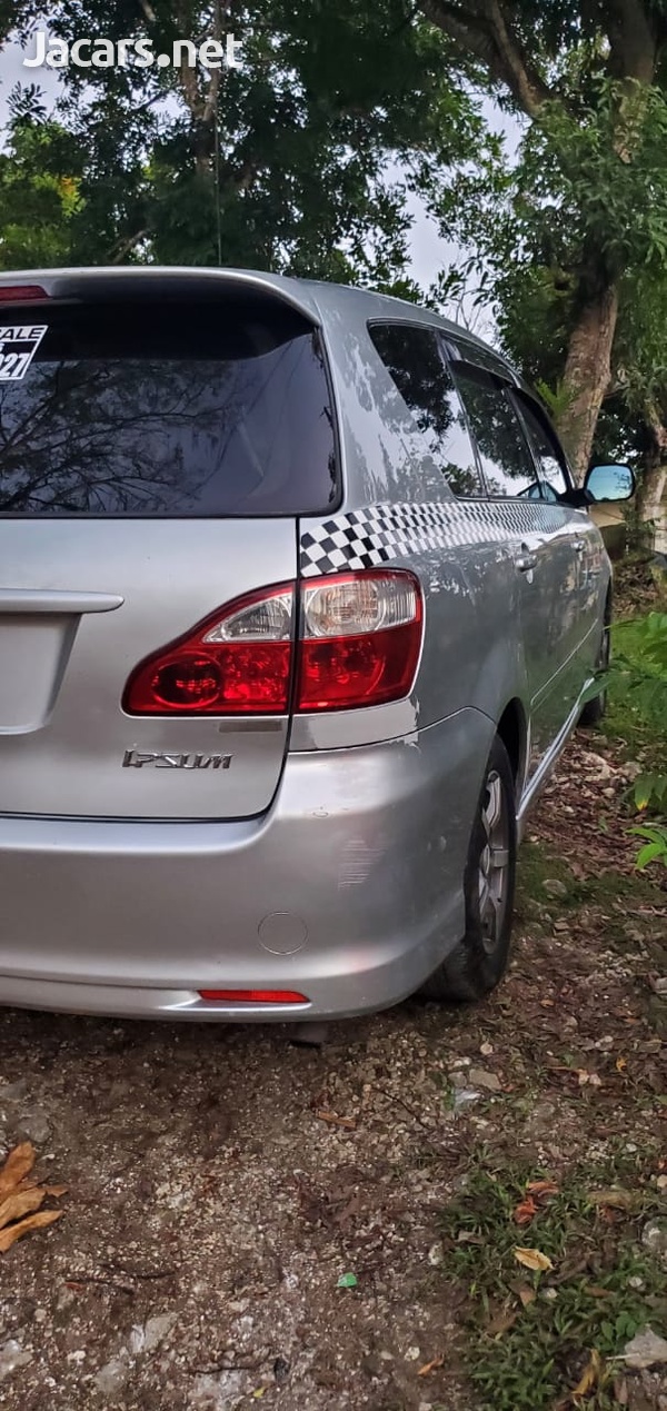 Toyota Ipsum 2,4L 2007-6