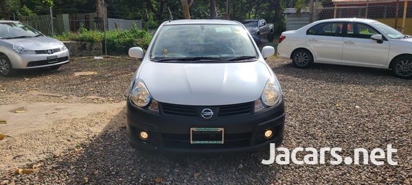 Nissan AD Wagon 1,5L 2017-4