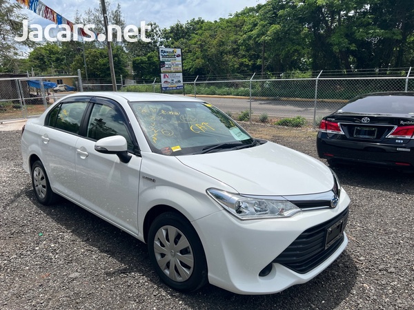 Toyota Axio 1,5L 2017-1