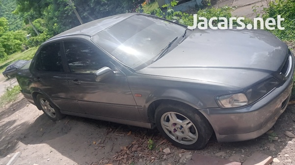 Honda Accord 1,8L 2000-4