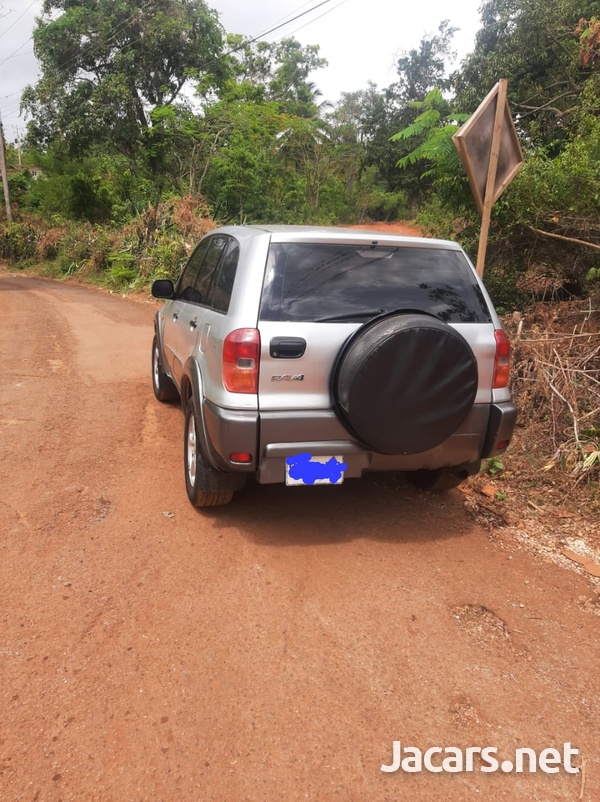 Toyota RAV4 2,4L 2002-1