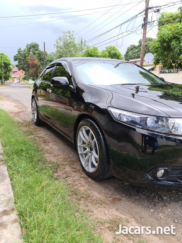 Honda Accord 2,0L 2012-1