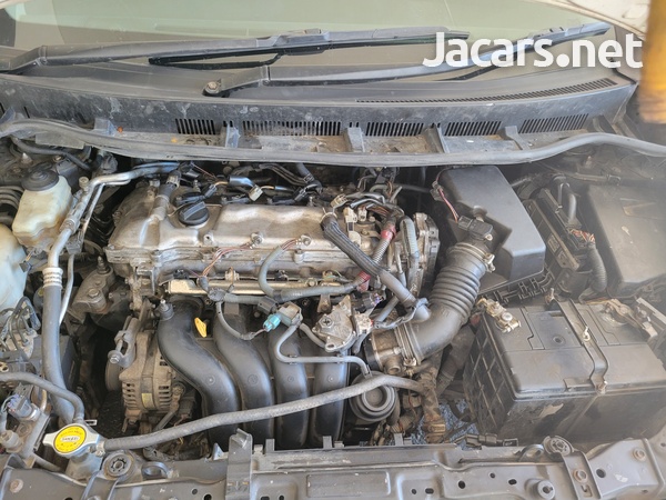 Toyota Wish 1,8L 2010-5
