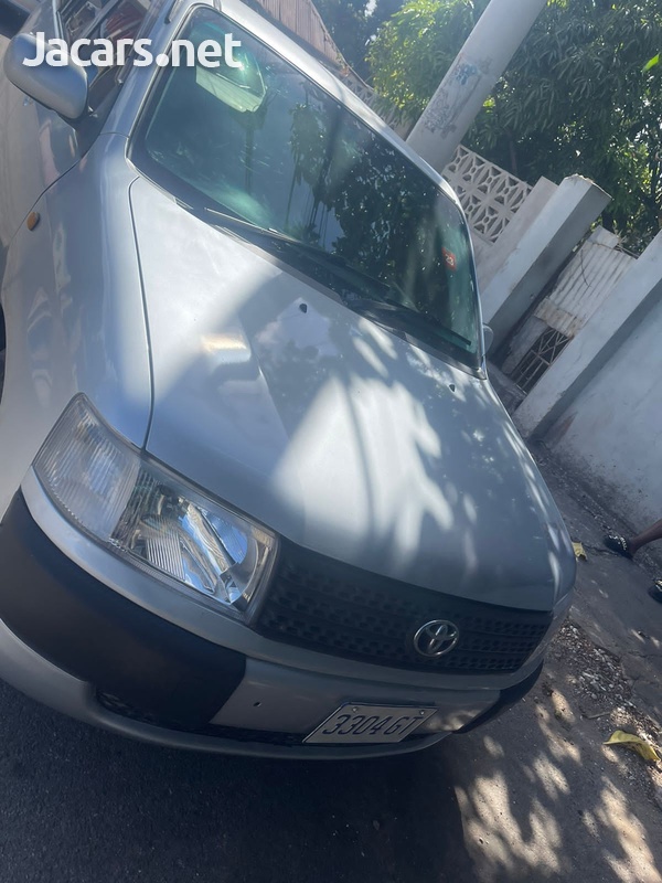 Toyota Probox 1,5L 2013-1