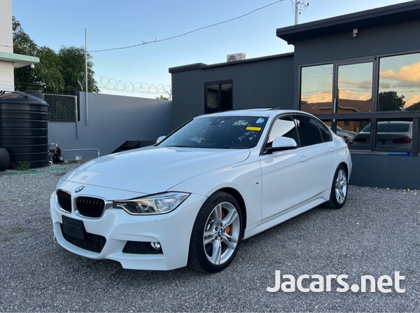 BMW 3-Series 2,0L 2014-3