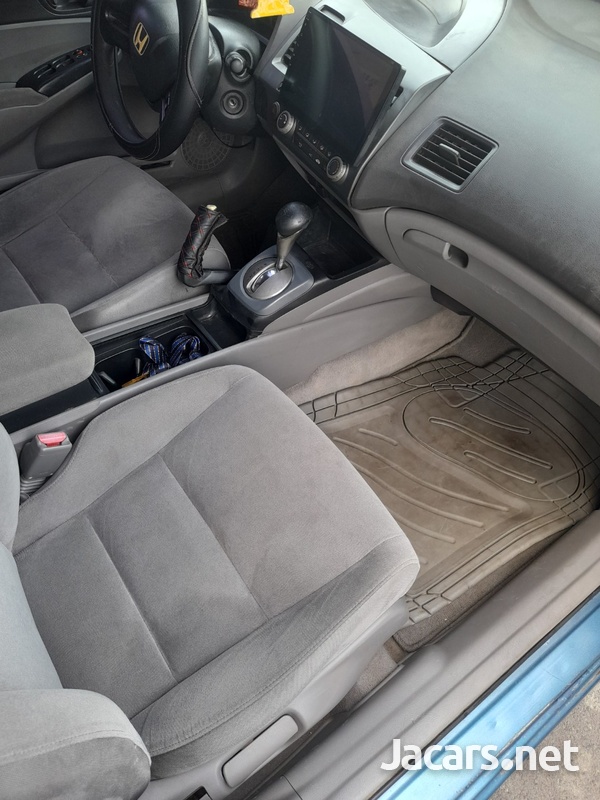 Honda Civic 1,8L 2007-1